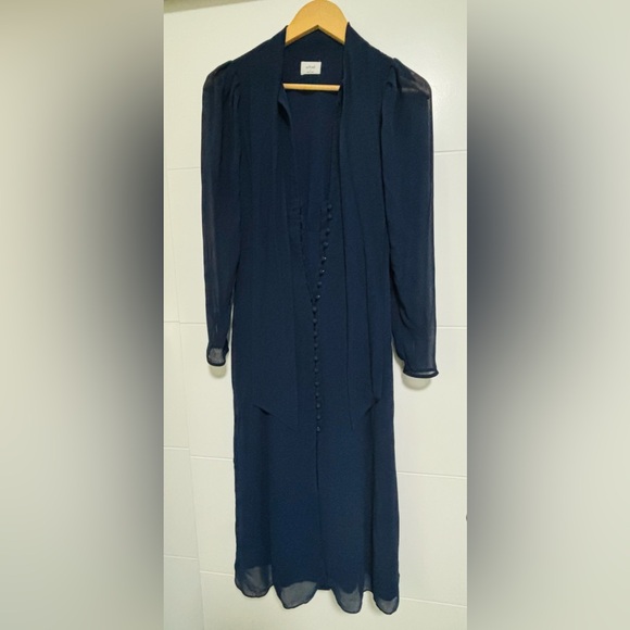 Aritzia Wilfred Navy Midi Dress - Picture 5 of 5